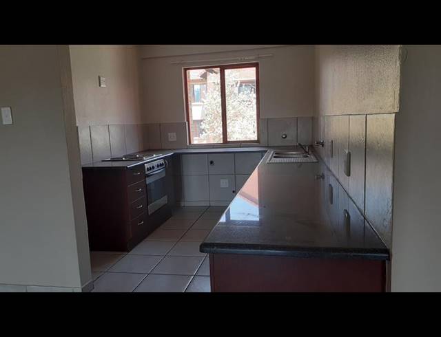2 BEDROOM PROPERTY TO RENT IN WILLOWBROOK